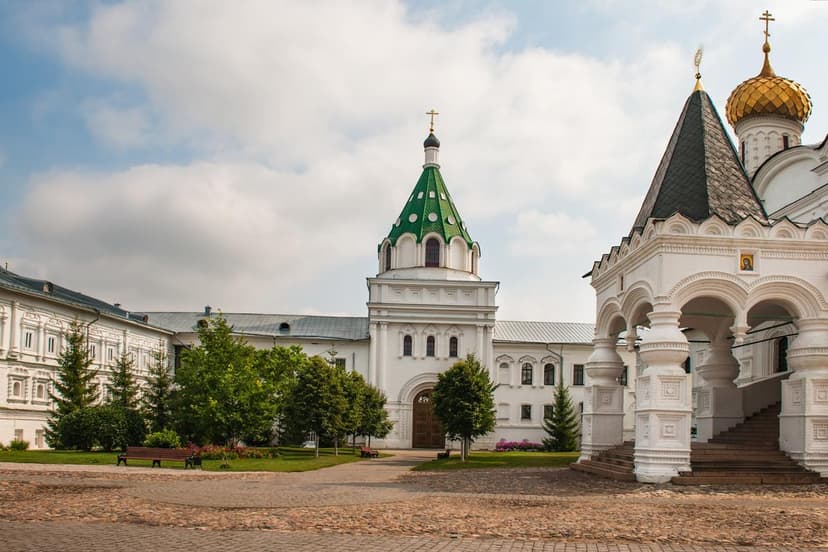 Ярославль и Кострома