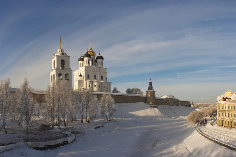 Экскурсия по городу Пскову. Экскурсия в музей-заповедник "Изборск"
